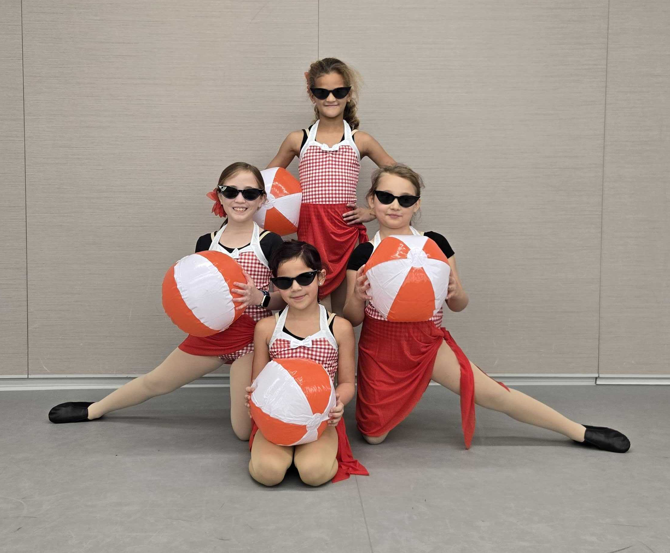 Beach Troupe
